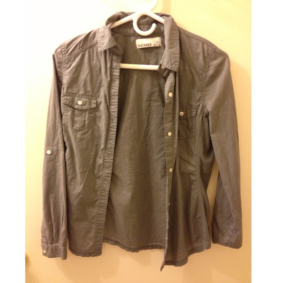 Gray button up shirt