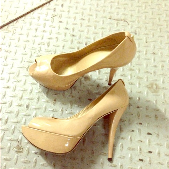 Stuart Wietzman Nude open toe platform pump