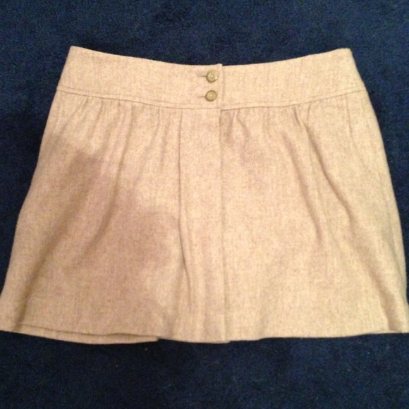 Gap beige wool skirt
