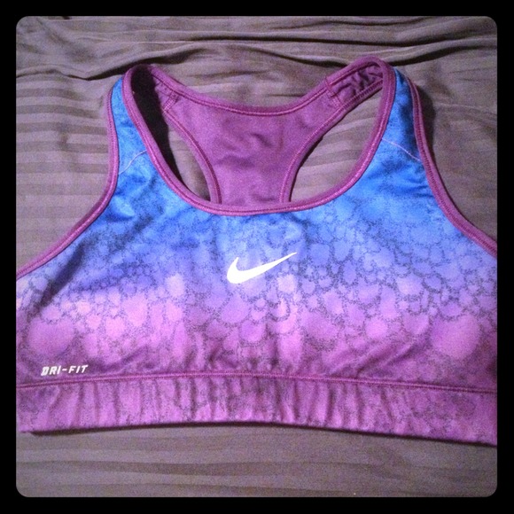 Nike sports bra