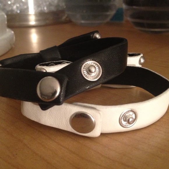 🚫Sold in bundle🚫 - Picture 4 of 4