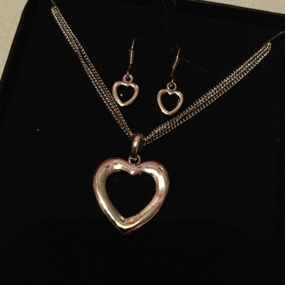 Heart set - Picture 2 of 3