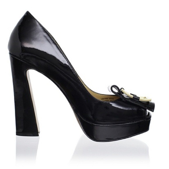 ⭕n Hold Mark + James Eilene Platform Pump in Black - Picture 2 of 4