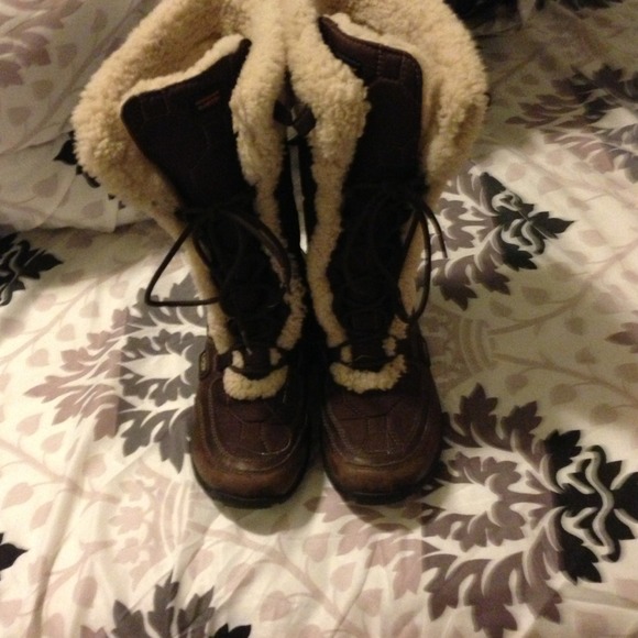 Ugg boots authentic