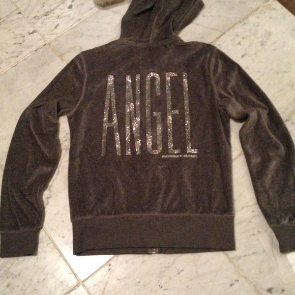 🌻SOLD🌻 Victoria's Secret (NWOT)