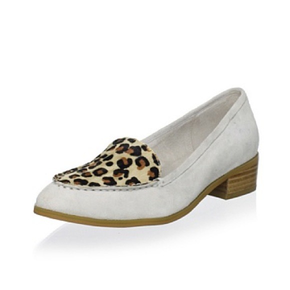 ⭕n Hold Plomo Anna Flat Moccasin off white/leopard