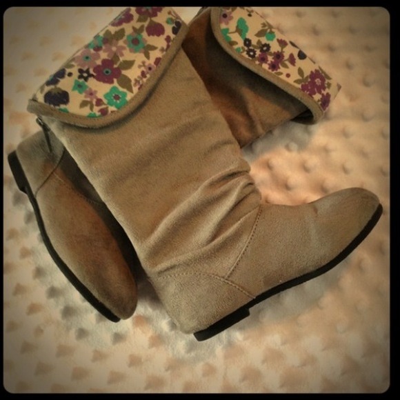 Bundle for @sweetsin496 (2 items)