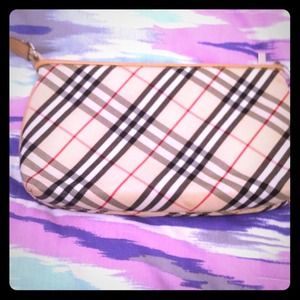 Price REDUCED Burberry inspired clutch