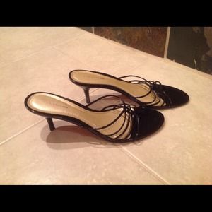 Ann Taylor Black Patent Sandal size 8.5