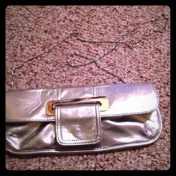 Silver clutch
