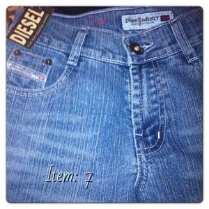 Jean size 27 inseam 32