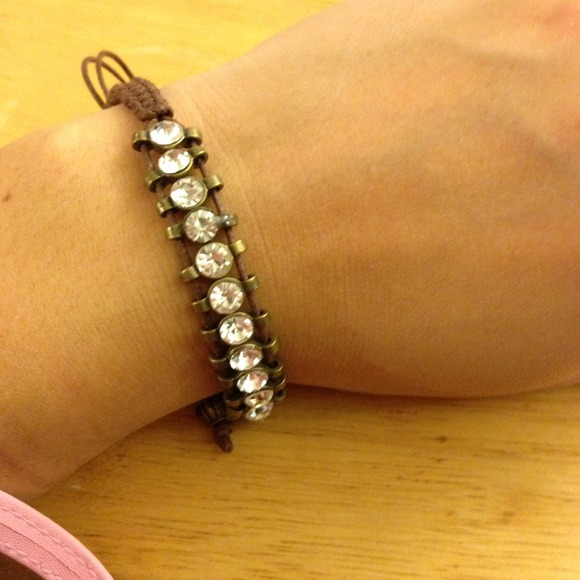 ❌HOLD for bundle❌Adjustable rhinestone brown brace
