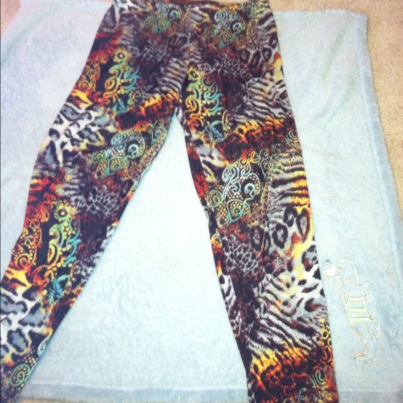 Multi color leggings