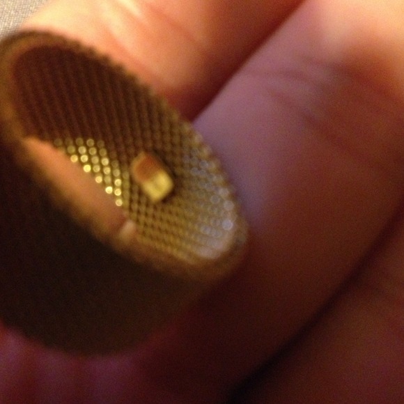 Tiffany and co gold mesh ring - Picture 2 of 2