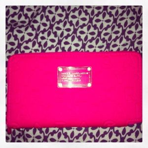 Marc Jacobs wallet/matching tote