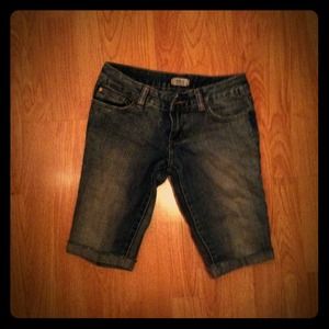 Denim Bermudas