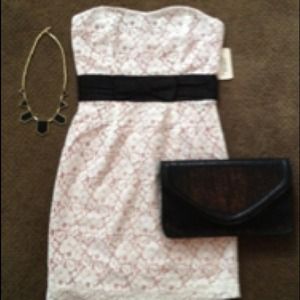 Forever 21 Lace Dress