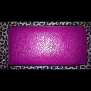 Marc Jacobs wallet