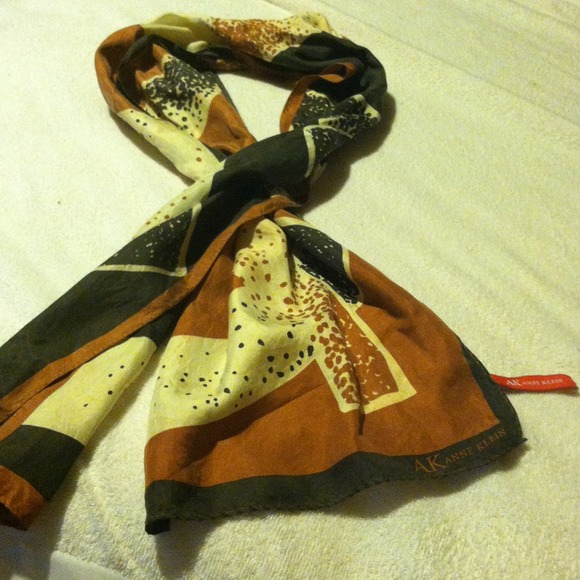 Anne Klein scarf