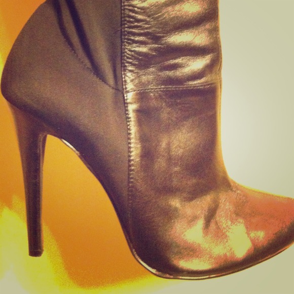 Colin Stuart Knee High Heel Boots