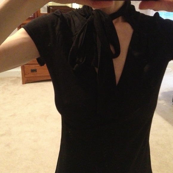 Tie neck black wrap dress size XS - Picture 2 of 2