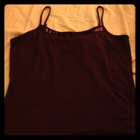 Wine Colored Apostrophe Tank Top w Sequins Size L