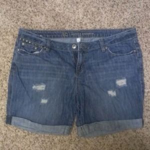 Lauren Conrad Bermuda Shorts