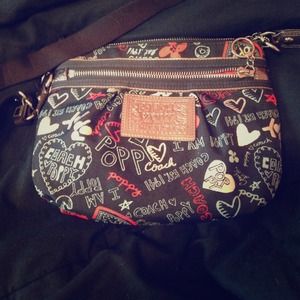 REDUCED Authentic poppy cross body