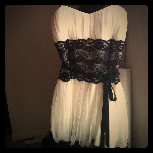 Cute cocktail dress!