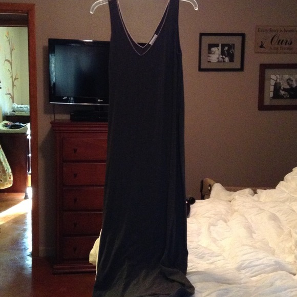 💢💢SOLD💢💢 Grey Maternity Maxi Dress
