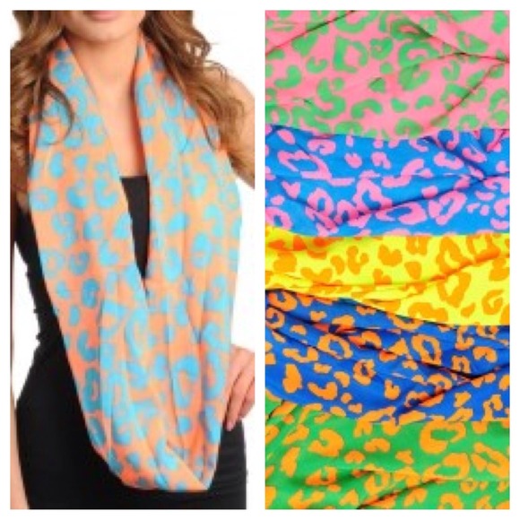 *NEW* infinity scarf