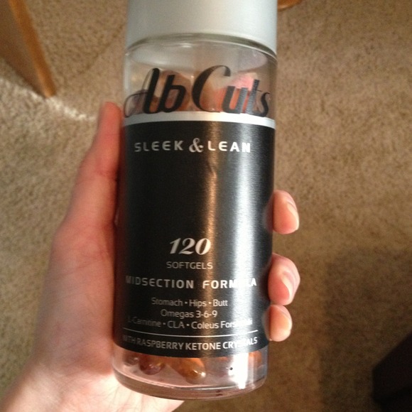 Traded!! Ab Cuts soft gels almost full bottle