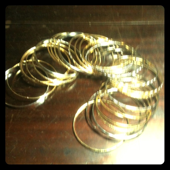 30 Silver & Gold bangle bracelets! All New!