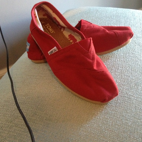 Women's Toms