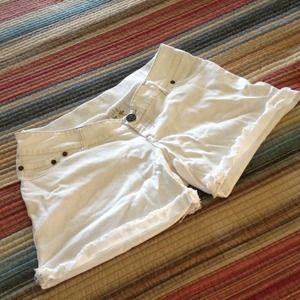 Maternity shorts