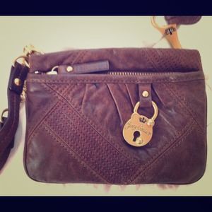 Brown leather Juicy couture wristlet