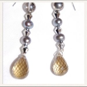 VICTORIA earrings