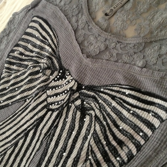 Lace & Big Nautical Bow Tank!! - Picture 2 of 4