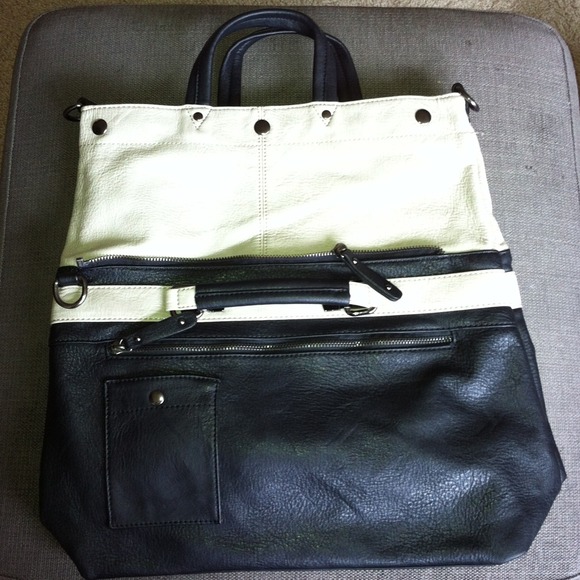 Convertible large tote/ top handle bag