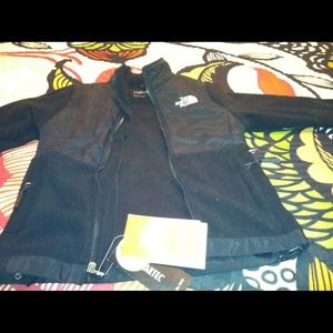 Child's Black Denali Fleece Northface Size 7-8