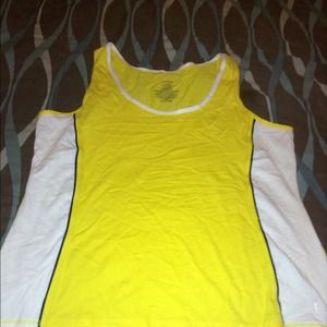 Danskin yellow work out shirt Xxl