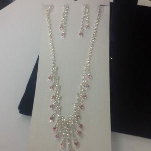 Pink and crystal rhinestone necklace!