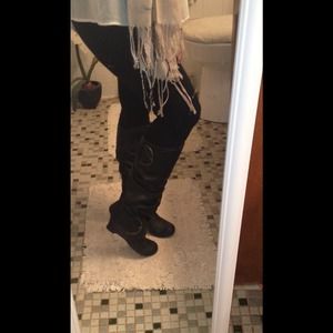 Black boots and zebra heels!