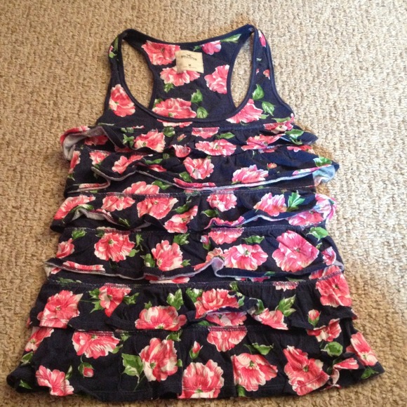 Hollister floral ruffle tank