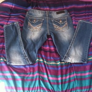 Hardly worn! Just got for Christmas.