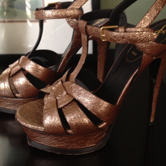 SOLD❤YSL Tribute sandals size 37.5❤SOLD