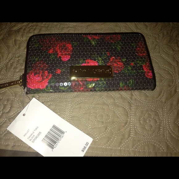 Betsey Johnson wallet