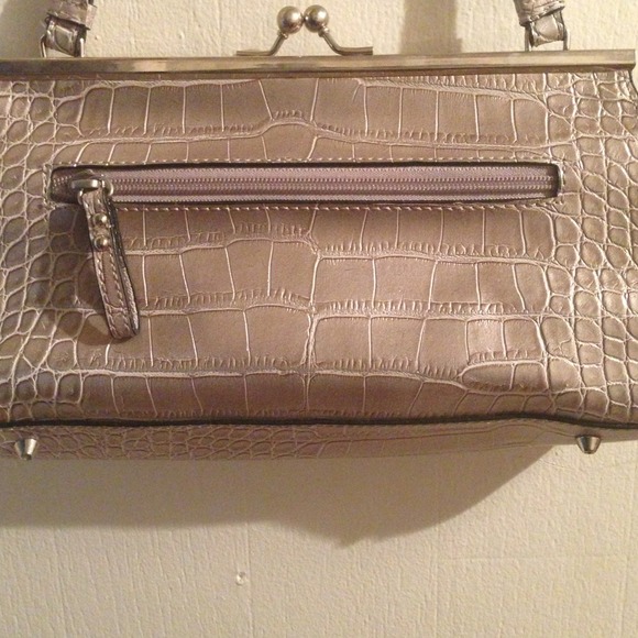 $10 - Picture 3 of 3