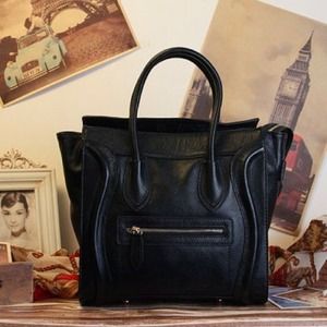 🍭REDUCED🍭Beautiful Black Leather Bag / Purse