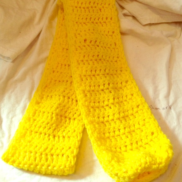 Yellow scarf